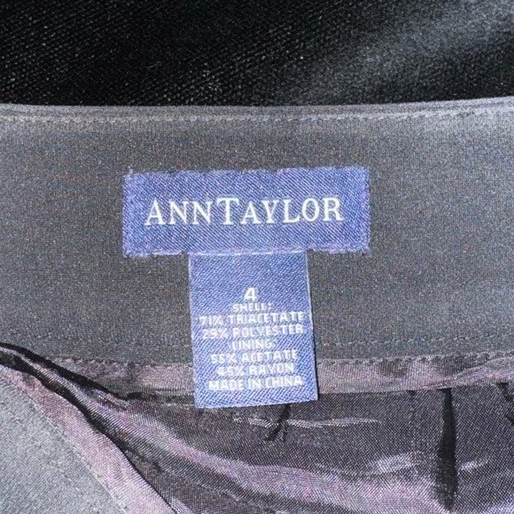 Ann Taylor -Women’s Black Business Skirt -Knee-Length/Double Pleats -Tag Size 4 - Picture 11 of 16